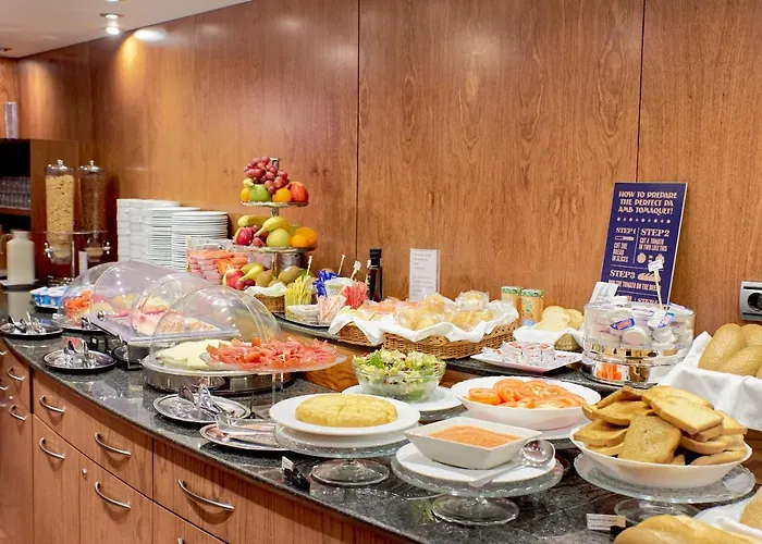 מלון Garbi Millenni 4*