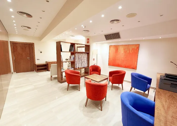 מלון Garbi Millenni 4*