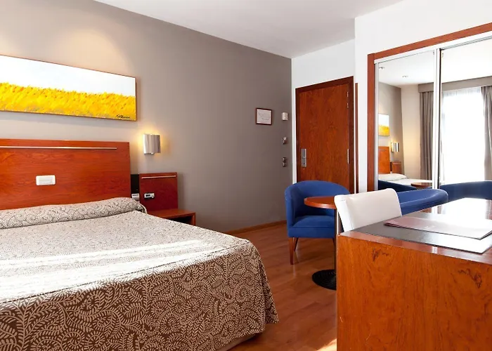 מלון Garbi Millenni