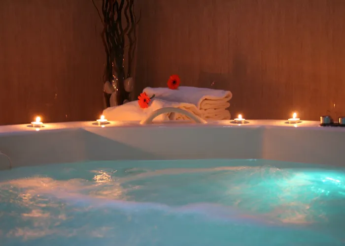 מלון Garbi Millenni 4*