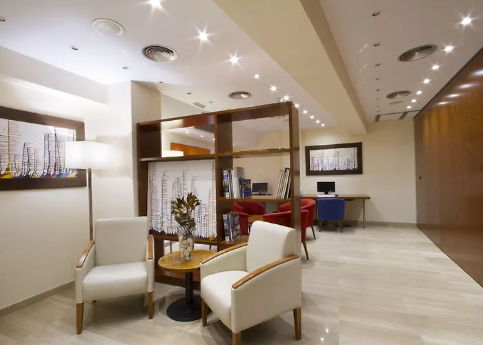 מלון Garbi Millenni