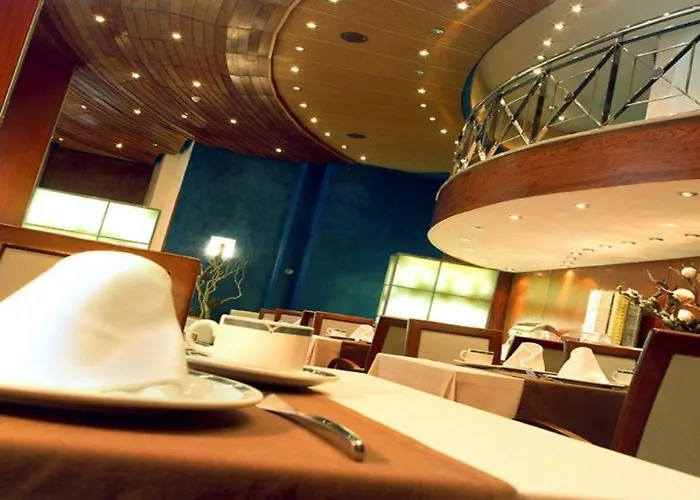 Garbi Millenni מלון