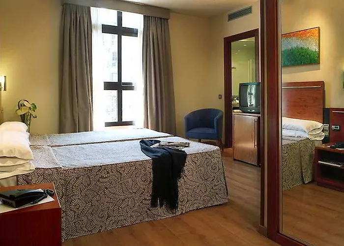 מלון Garbi Millenni